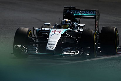 Budapest, Libere 3: Hamilton di un soffio su Rosberg