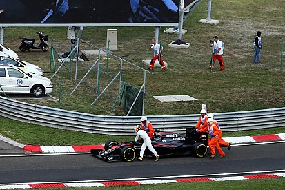 Alonso fears chances ruined by Q2 problem