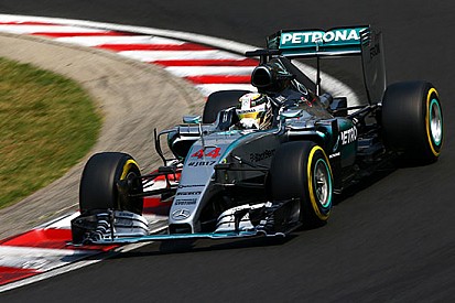 Nona pole in 10 Gp per Lewis Hamilton a Budapest