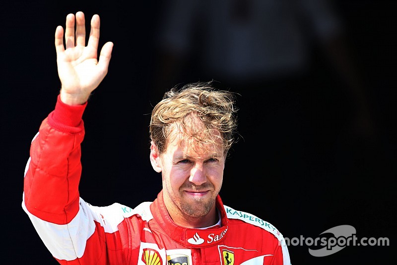 Vettel comemora terceiro, mas vê Red Bull como grande ameaça