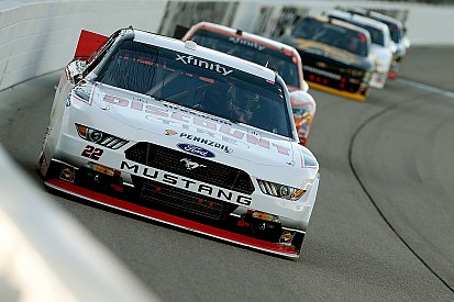 Blaney não toma conhecimento dos adversários e vence em Iowa
