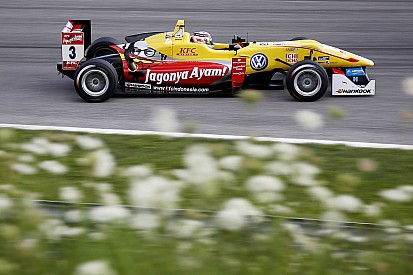 Sem disputas, Giovinazzi vence na Áustria; Sette Câmara é terceiro