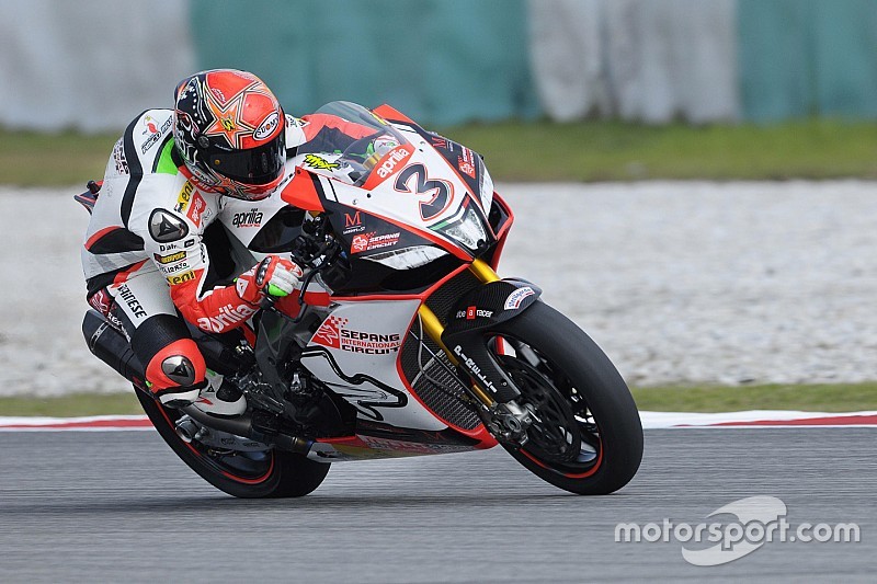 Max Biaggi era malconcio dopo l'incidente dei test