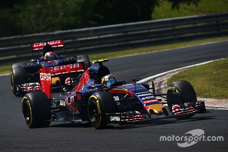 Carlos Sainz Jr., Scuderia Toro Rosso STR10