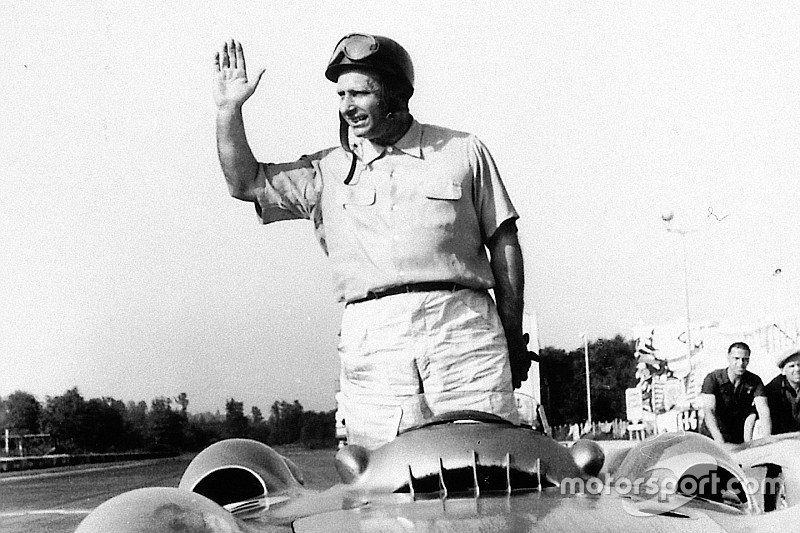 Fangio y su obra maestra