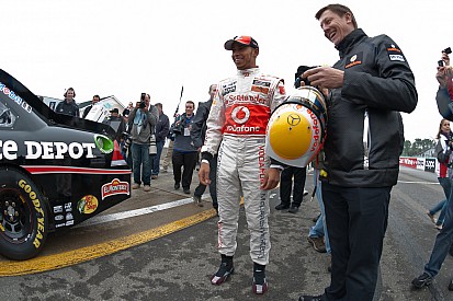 Hamilton – "J’aimerais beaucoup m’essayer à la NASCAR"