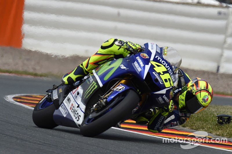Rossi: "Cada fin de semana, una nueva historia"