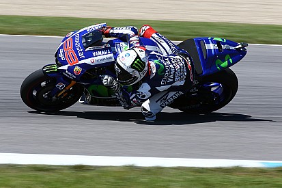 Lorenzo: "Le gomme stanno lavorando a dovere"