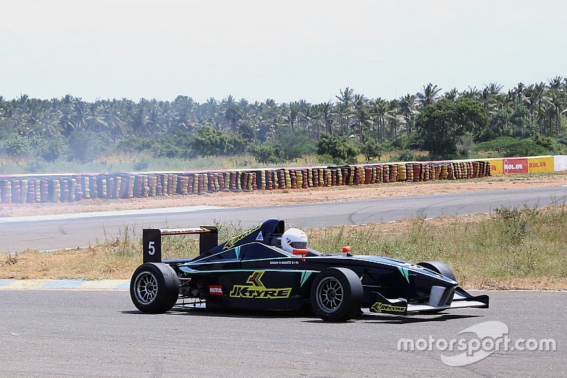 Rabindra take winning honours in race one of JK Tyre