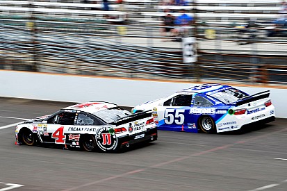 Harvick rimane a secco e Logano ne approfitta al Glen