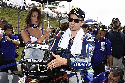 Lorenzo: "A Brno per ridurre il gap da Valentino"