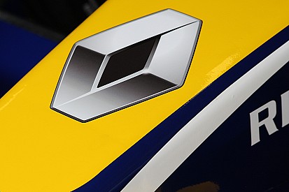 Ecclestone souhaite que Renault rachète Lotus