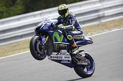 Rossi: "Bene la prima fila! Voglio battere Jorge o Marc"
