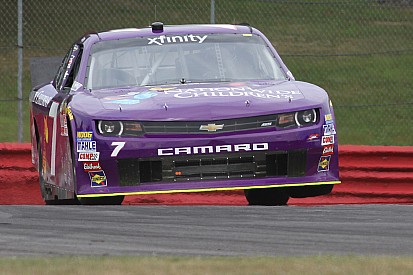 Nas últimas curvas, Smith supera Tagliani e vence em Mid-Ohio