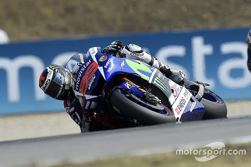 De ponta a ponta, Lorenzo vence e empata com Rossi na liderança