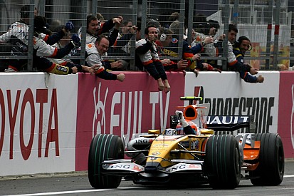 Renault deal would resurrect top form - Lotus