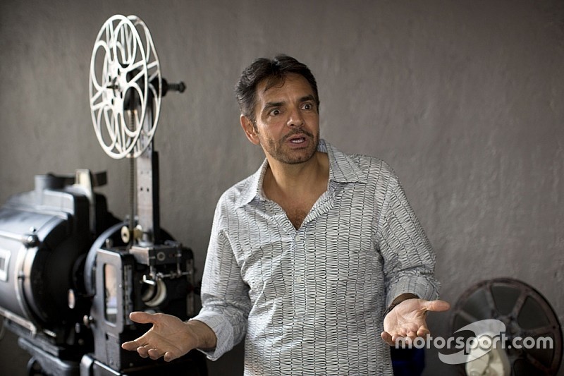 NASCAR anuncia rodaje de película con Eugenio Derbez
