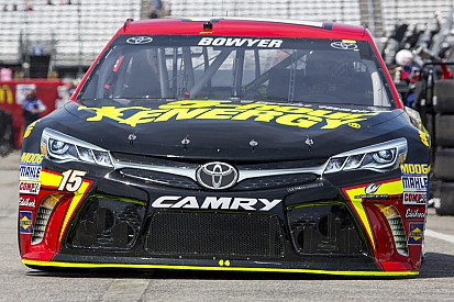 Toyota rend hommage à Michael Waltrip Racing