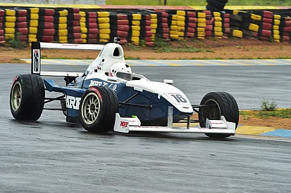 Tharani grabs crucial pole ahead of Parekh