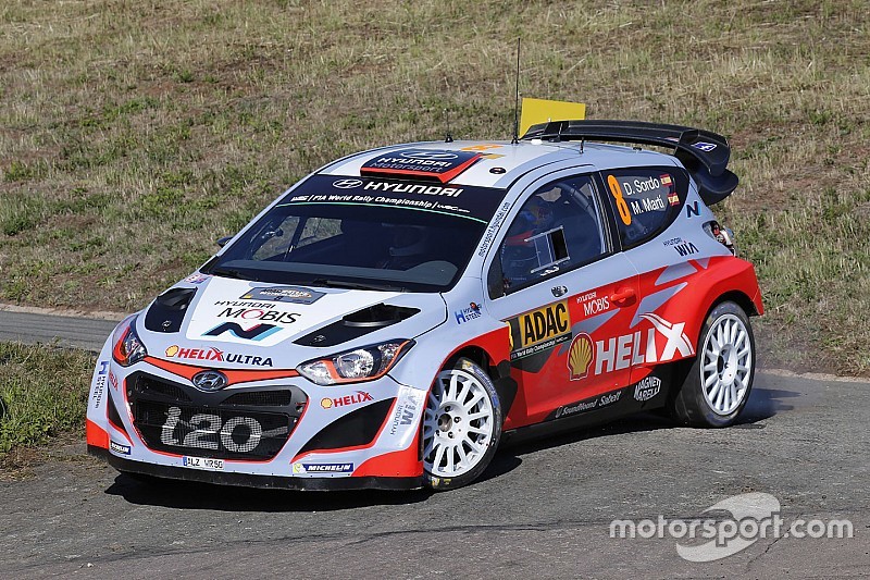 Hyundai Motorsport consolidates top-five positions on second day of Rallye Deutschland