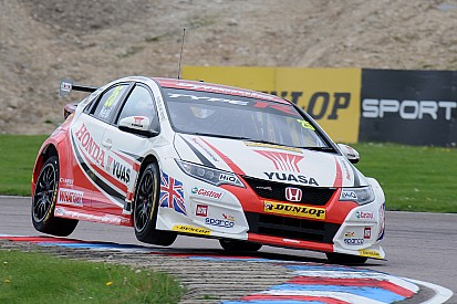 Knockhill BTCC: Neal grabs final win from Morgan