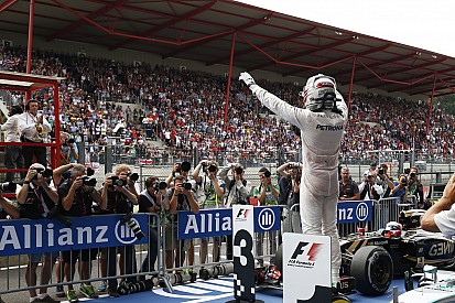 Analysis: How Mercedes escaped tyre drama while Ferrari's hopes blew