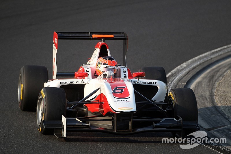 Esteban Ocon et ART cherchent la clé en qualifications