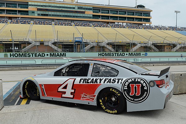 Pruebas de NASCAR en Homestead se vieron interrumpidas por la lluvia