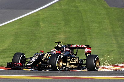 La Lotus de Maldonado a encaissé 17G sur le vibreur du Raidillon
