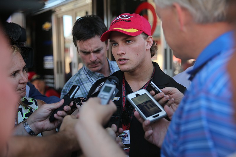 Sage Karam - "Le plus important, c'est la famille de Justin"
