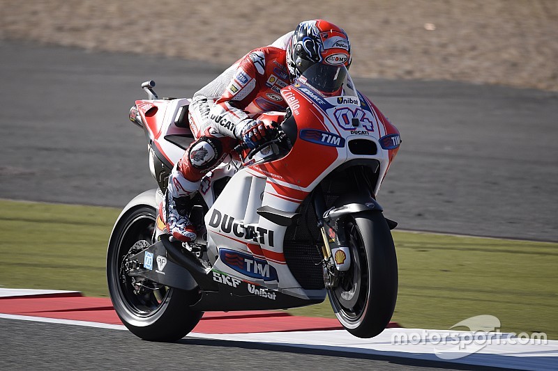 Dovizioso finishes on the podium with third place at Silverstone