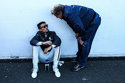 Mercedes et Wehrlein attendaient mieux