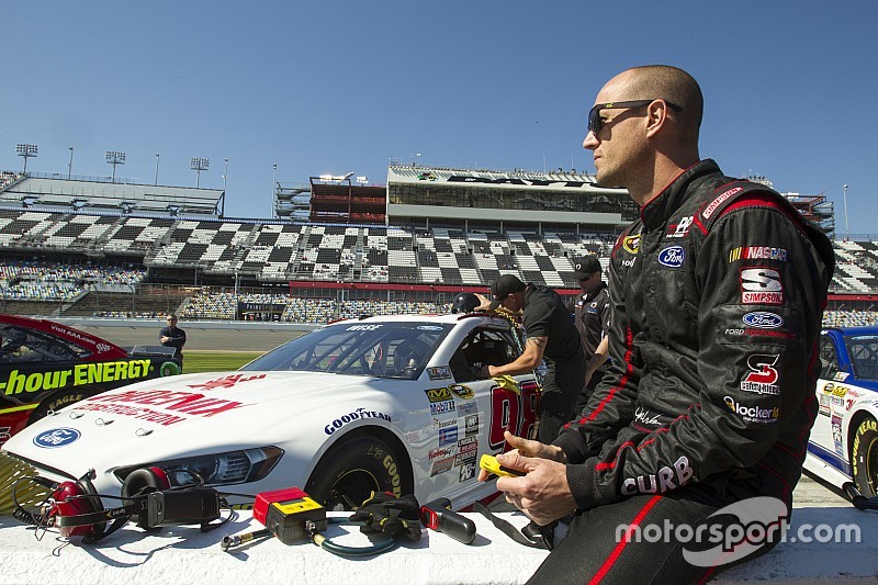 Deux pilotes NASCAR Sprint Cup disputent un Ironman