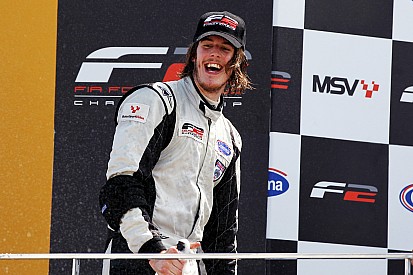 Bratt to replace Merhi in Silverstone FR3.5 race