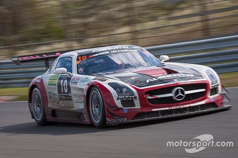Renger van der Zande puts his Mercedes-Benz on pole for the 24H Barcelona Trofeu Fermi Vélez