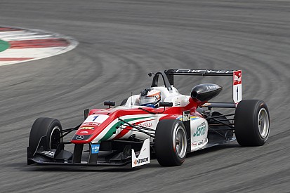 Rosenqvist vence mais uma e dispara na liderança