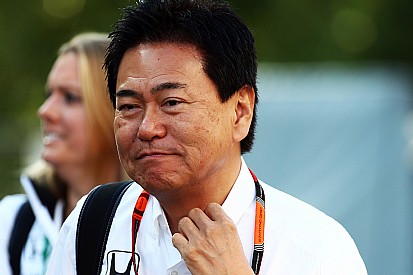 Chefe da Honda nega pedido de desculpas a Alonso e Button