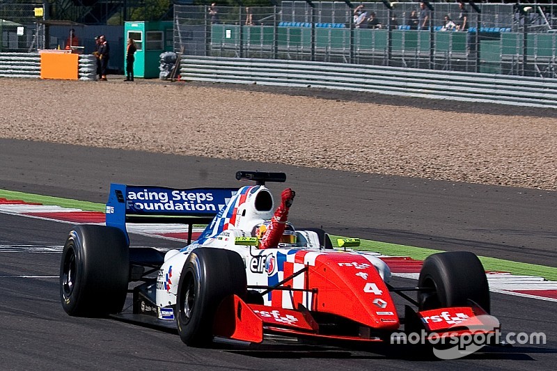 Advantage for Oliver Rowland in Nürburgring practice