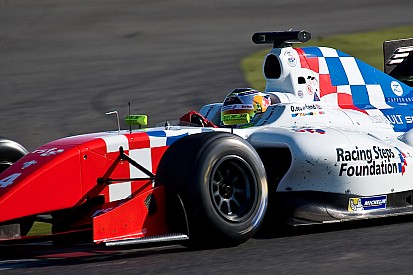 Nurburgring FR3.5: Rowland gets pole in red-flagged Saturday qualifying
