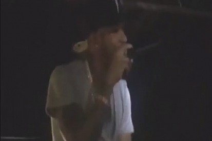 Hamilton solta voz em casa noturna de Nova Iorque