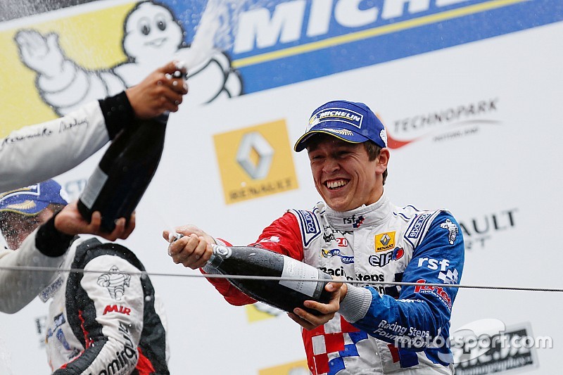 Podium : Ben Barnicoat, Fortec Motorsports, vainqueur de la course