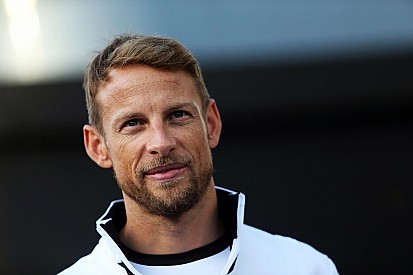 В McLaren намерены продлить контракт с Баттоном