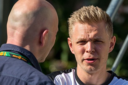 Magnussen - "J'adorerais courir pour Haas"