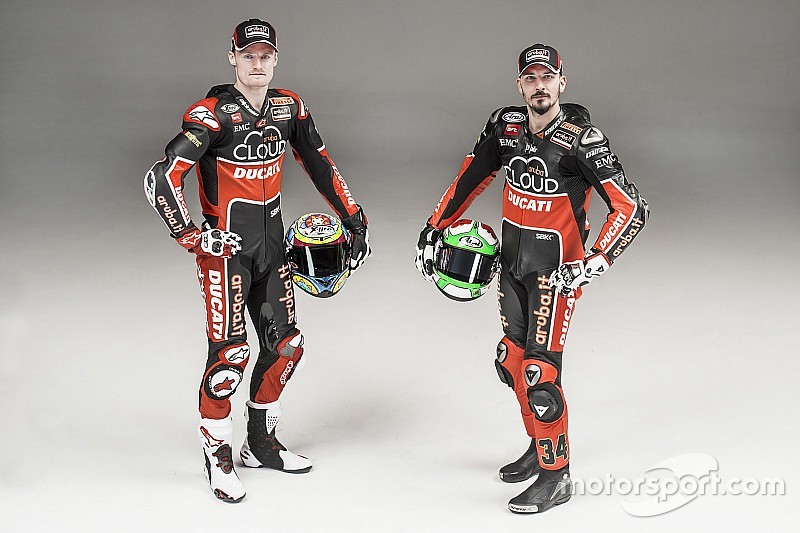 Ufficiale: Ducati rinnova Davies e Giugliano per il 2016