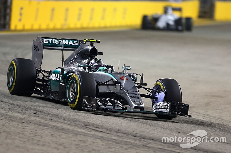 Rosberg fue el más veloz en la primera práctica de Singapur