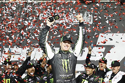 Serie Xfinity: Kyle Busch le ganó el duelo a Kenseth