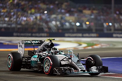 Rosberg: Lack of pace at Singapore "very worrying"
