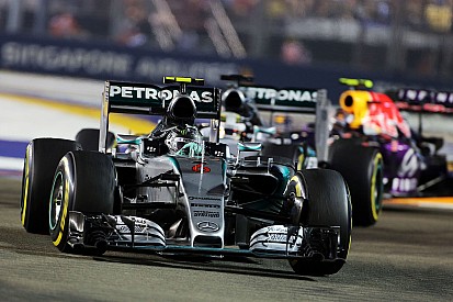 Mercedes dismisses wild Singapore tyre conspiracies