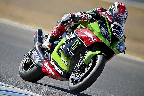 Ganar el Mundial de Superbike se siente "irreal", dijo Rea