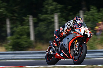 Aprilia confirma Bradl para 2016 e Sam Lowes para 2017
